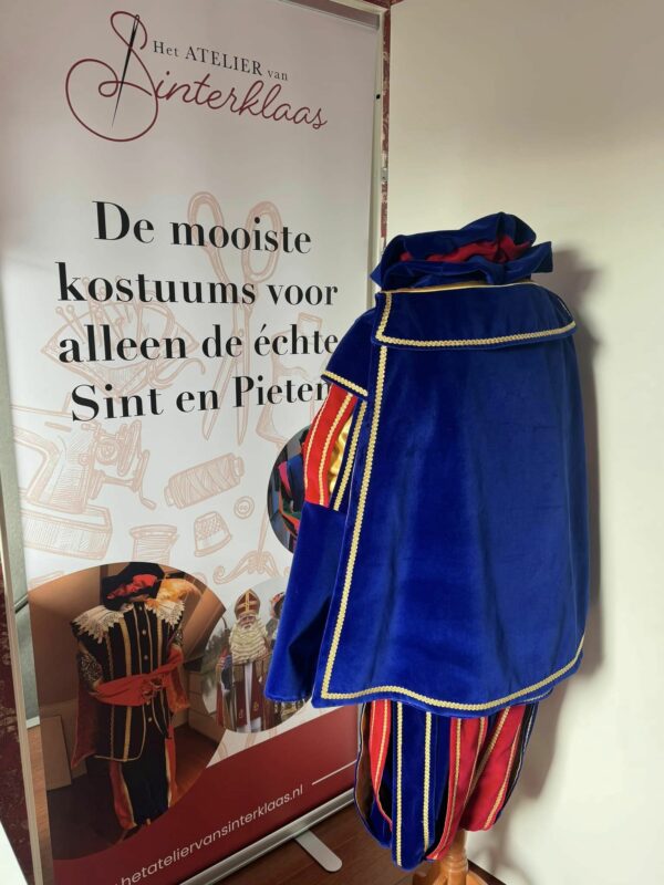 pietenkostuum blauw-rood cape